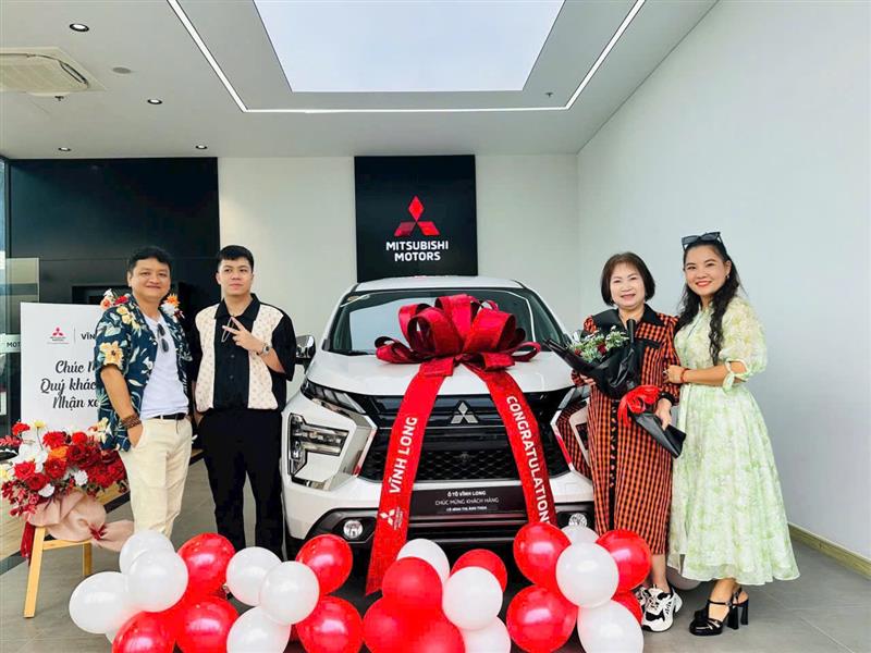 Giao xe cho Quý khách hàng